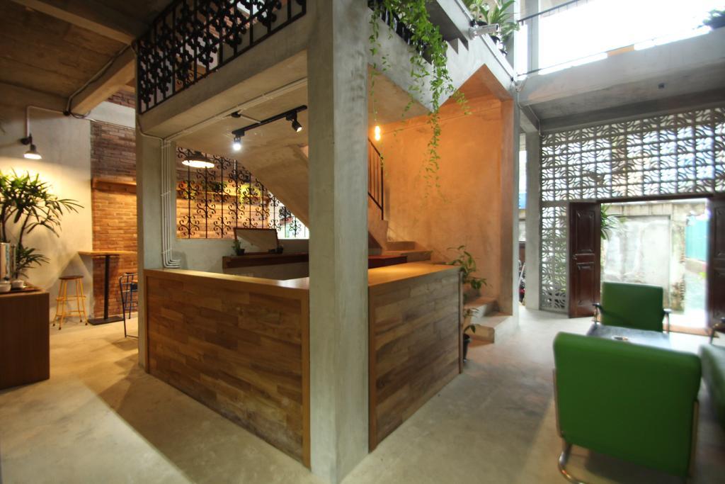 Pawon Cokelat Guesthouse Yogyakarta Exterior photo