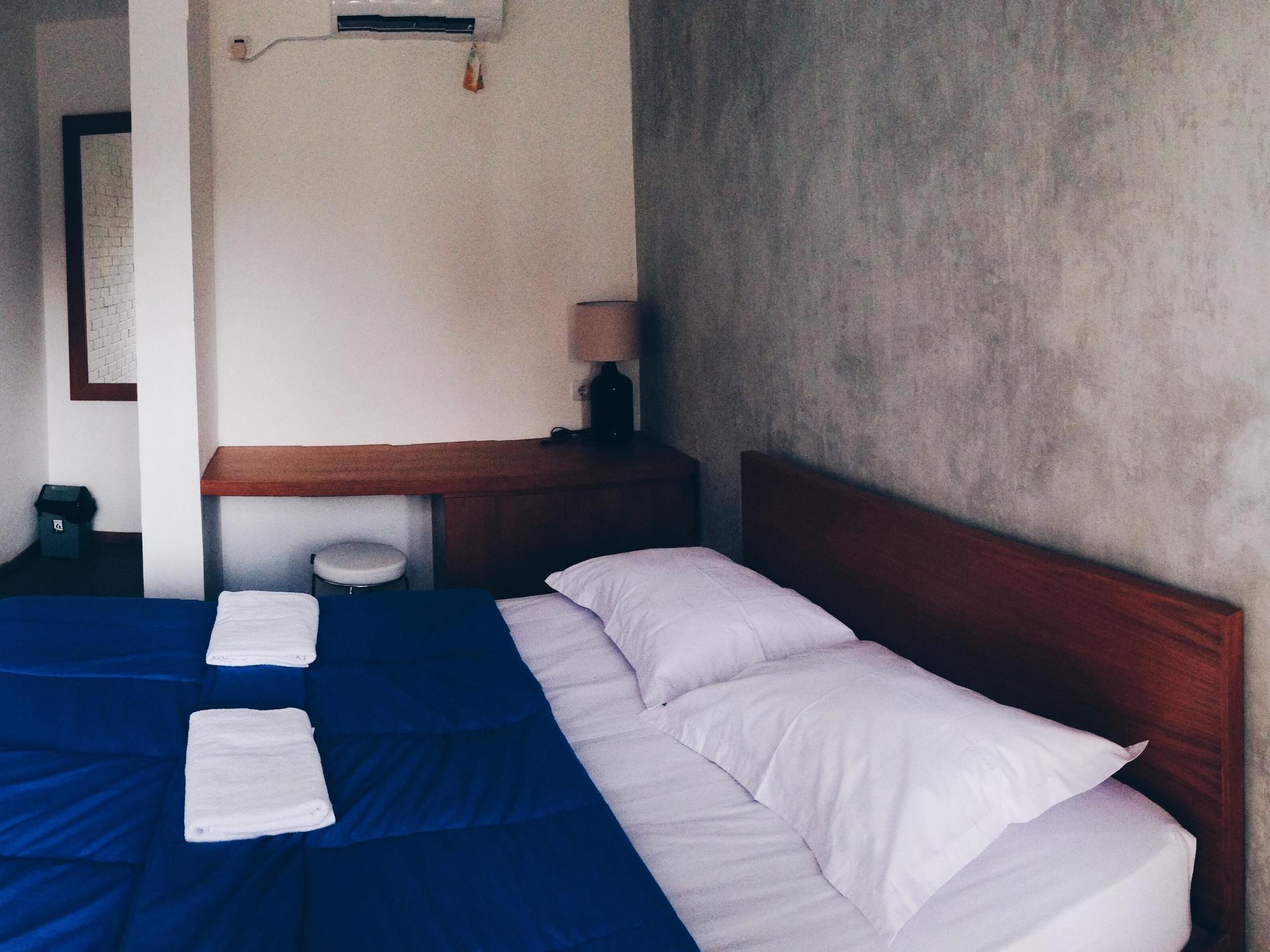 Pawon Cokelat Guesthouse Yogyakarta Exterior photo