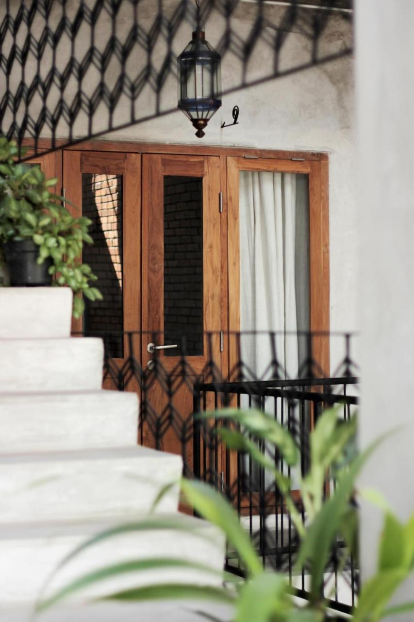 Pawon Cokelat Guesthouse Yogyakarta Exterior photo